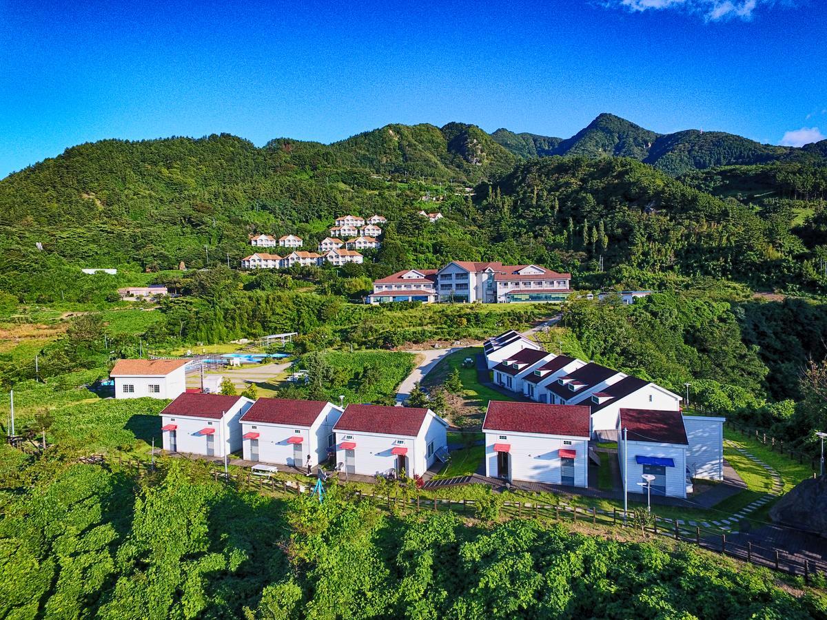 迪乌隆度假村 郁陵 外观 照片